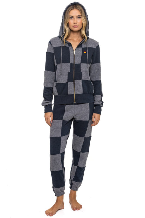 CHECK QUILTED SWEATPANTS - HEATHER // CHARCOAL