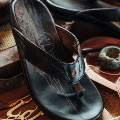 Hōkūle'a Kia - Dark Wood