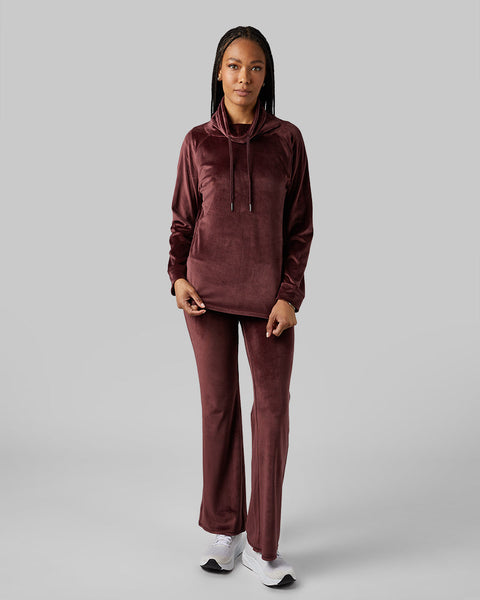 WOMEN'S SOFT VELOUR FUNNEL NECK TOP