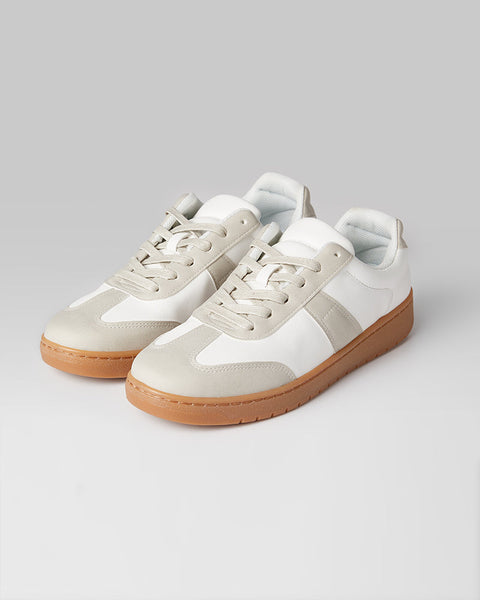 WOMEN'S EVERYDAY SNEAKERS