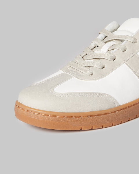 WOMEN'S EVERYDAY SNEAKERS