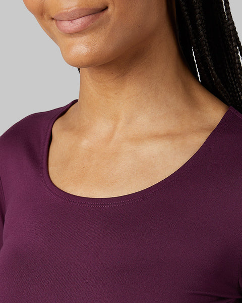 WOMEN'S LIGHTWEIGHT BASELAYER SCOOP TOP