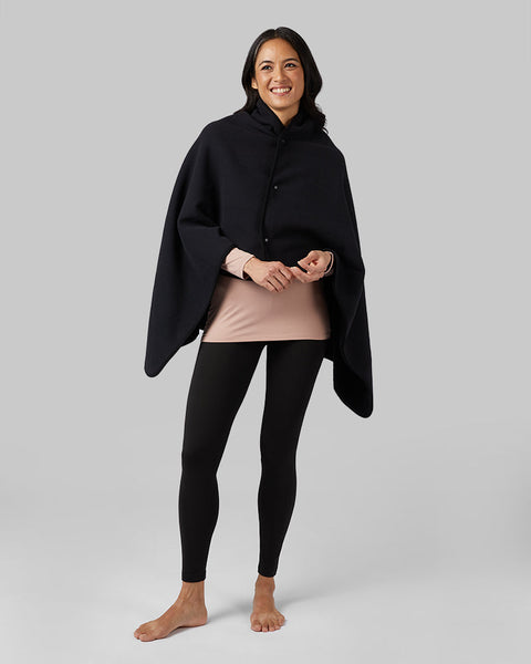 WOMEN'S FLEECE-LINED SHERPA WEARABLE BLANKET