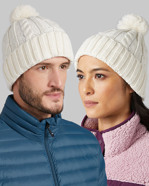 CABLE KNIT POM BEANIE