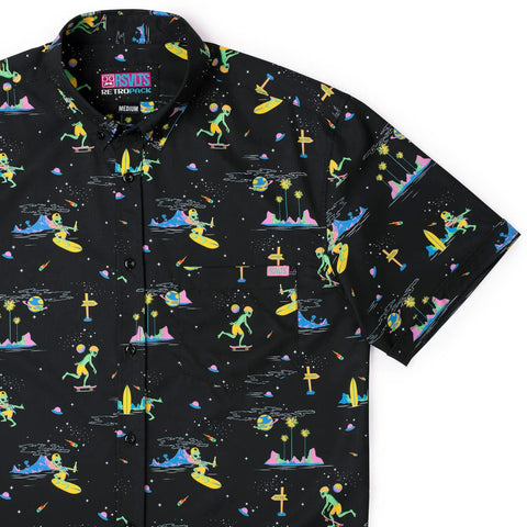 '90s Retro Space Beach – KUNUFLEX Short Sleeve Shirt